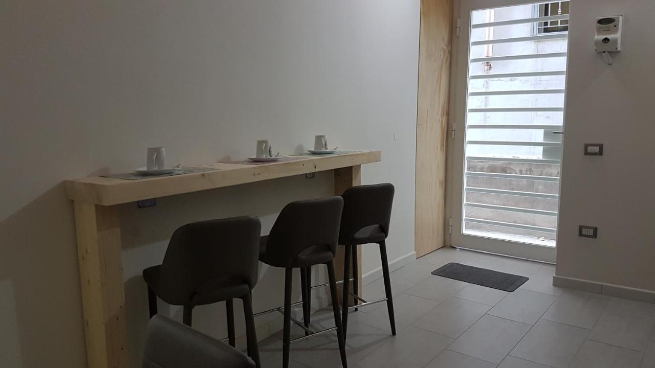 B&B Oplonti Resort 托雷安农齐亚塔 外观 照片