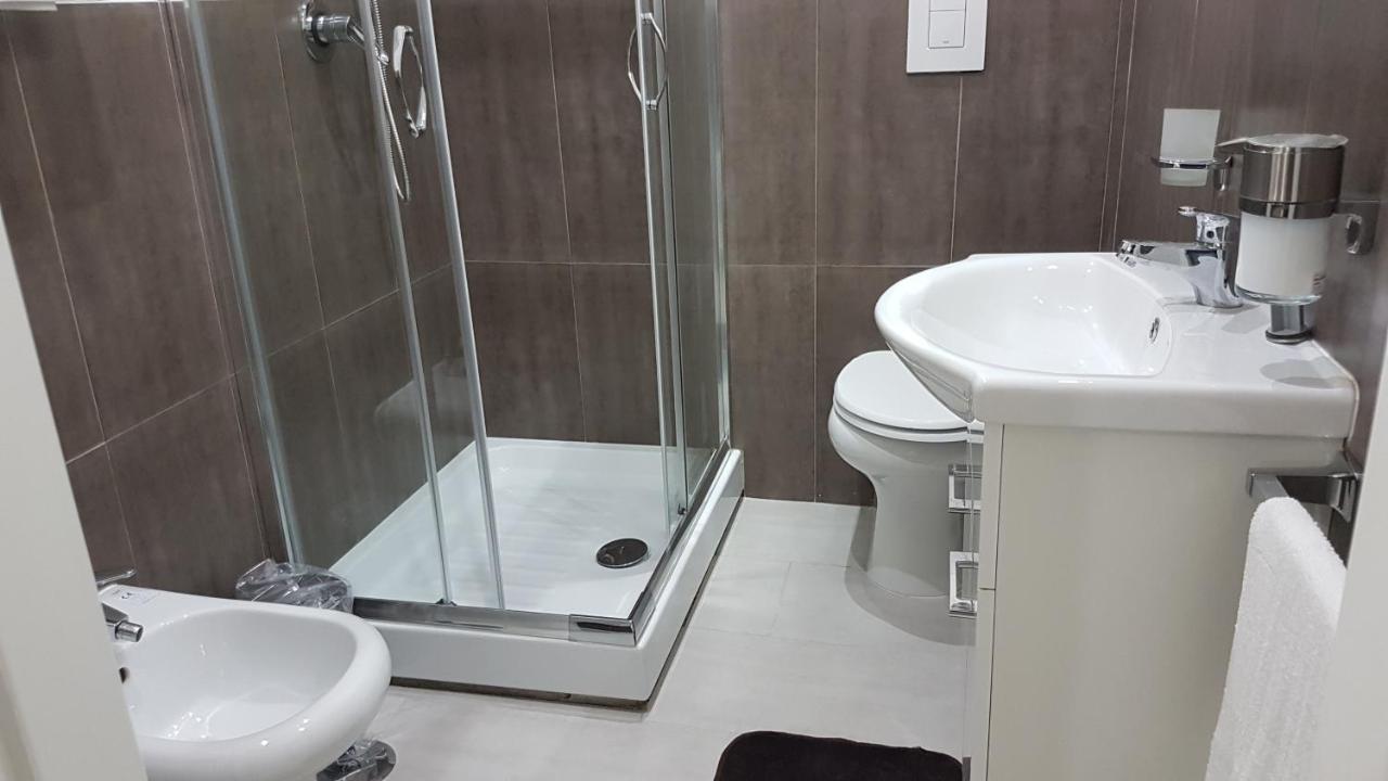 B&B Oplonti Resort 托雷安农齐亚塔 外观 照片