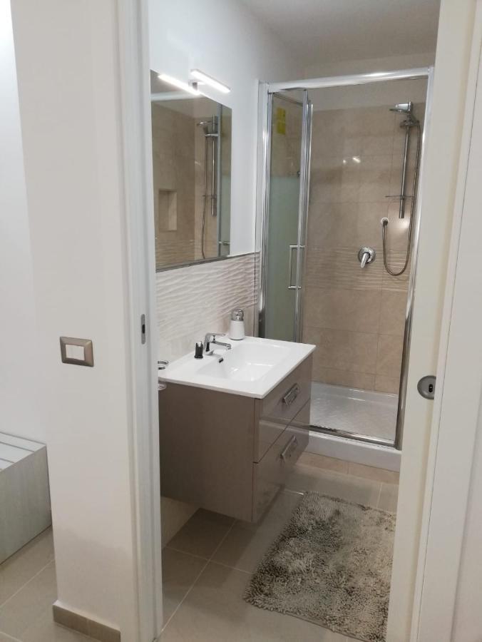 B&B Oplonti Resort 托雷安农齐亚塔 外观 照片