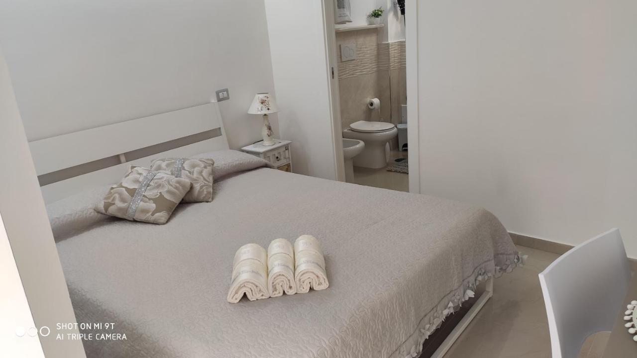 B&B Oplonti Resort 托雷安农齐亚塔 外观 照片